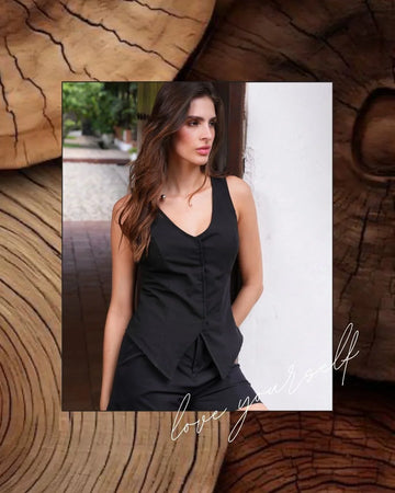 Mela: Estilo que se Transforma | Moda femenina versátil en Colombia